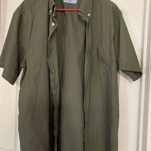 Croft & Barrow Olive Green Button-Up Shirt